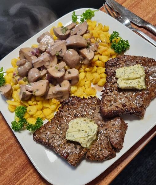 Steak mit Knöpfle und Pilzen – Tortekuchen